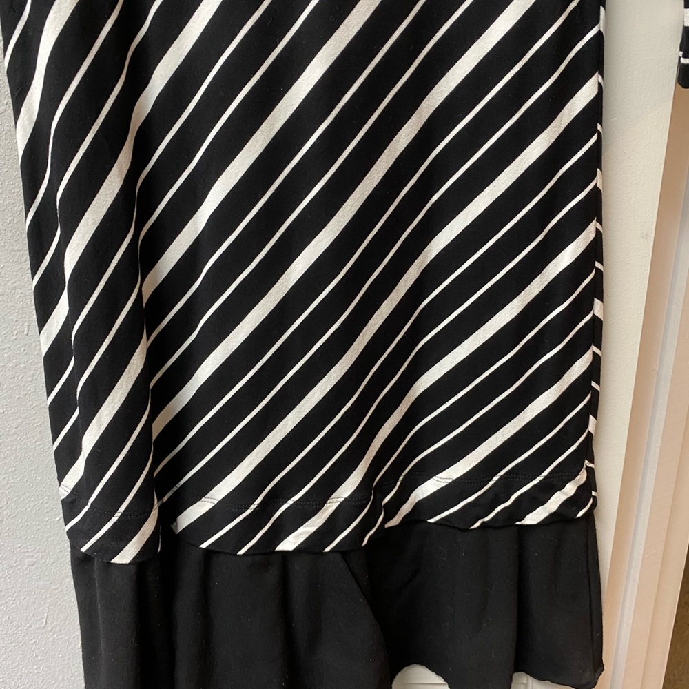 🖤🤍WHBM • dress • XXS • EUC - Picture 3 of 4